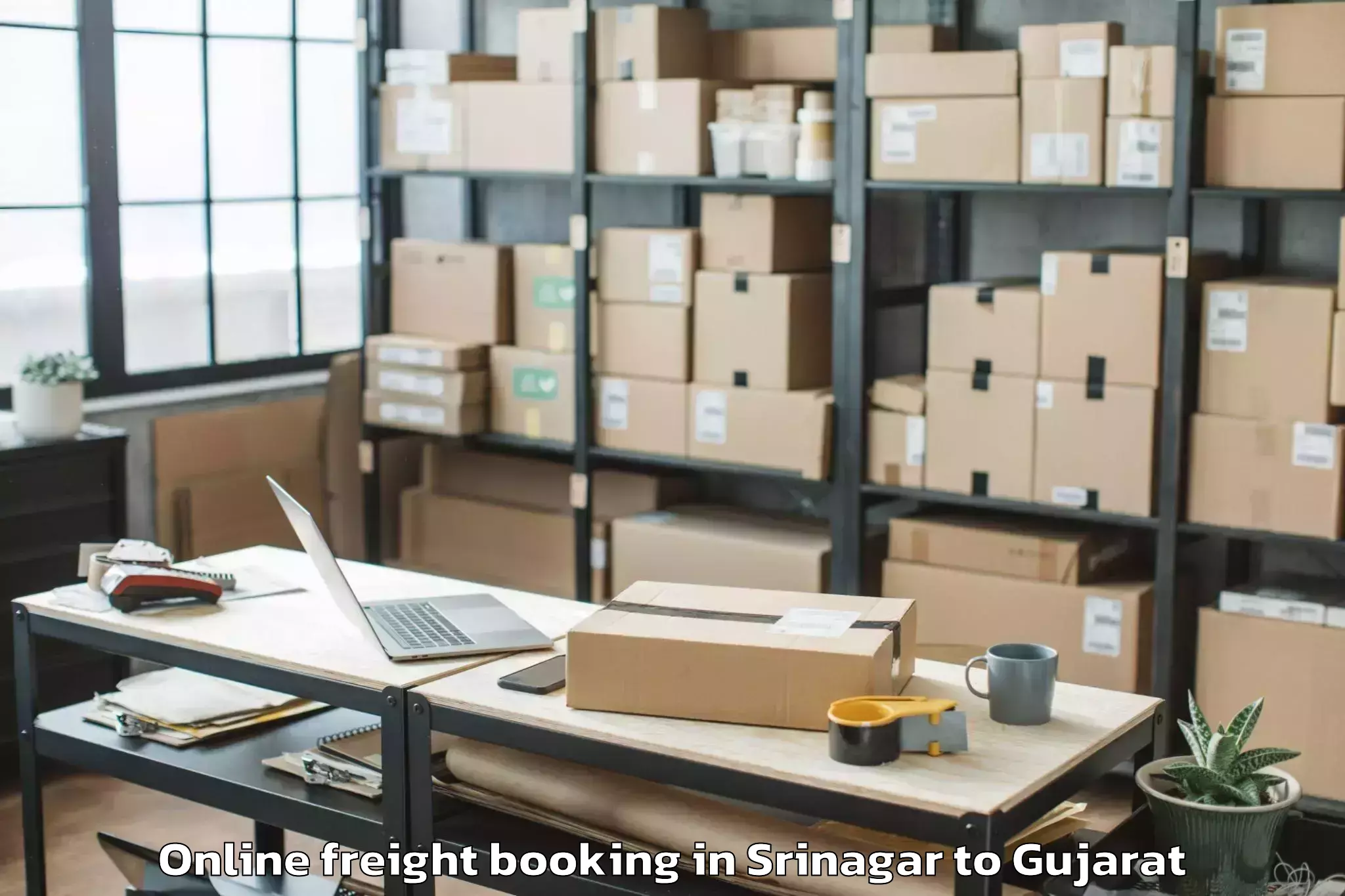 Affordable Srinagar to Bhayavadar Online Freight Booking